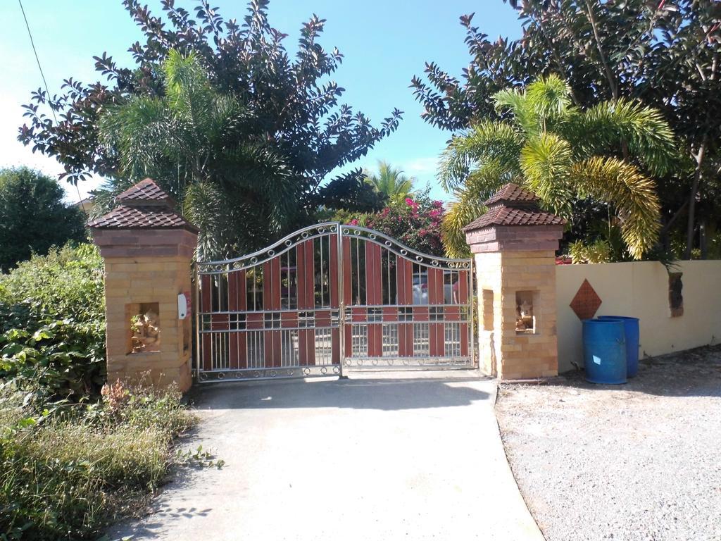 Finca-Marina Rayong Esterno foto