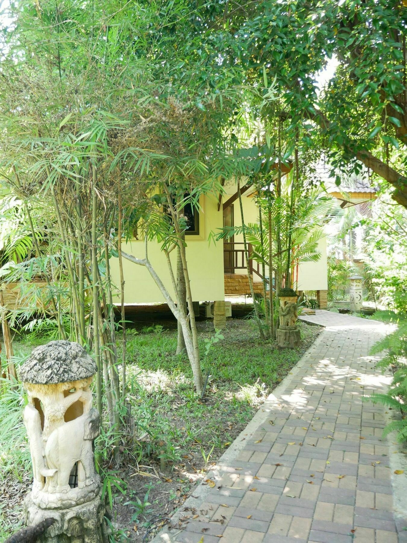 Finca-Marina Rayong Esterno foto